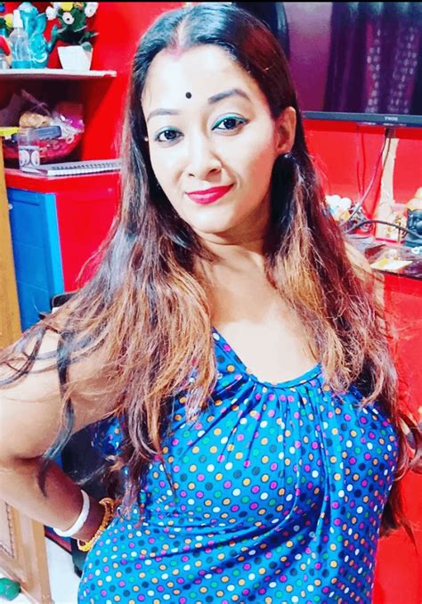hot boudi panu|Hot sexy beautiful Bengali boudi and devar .
